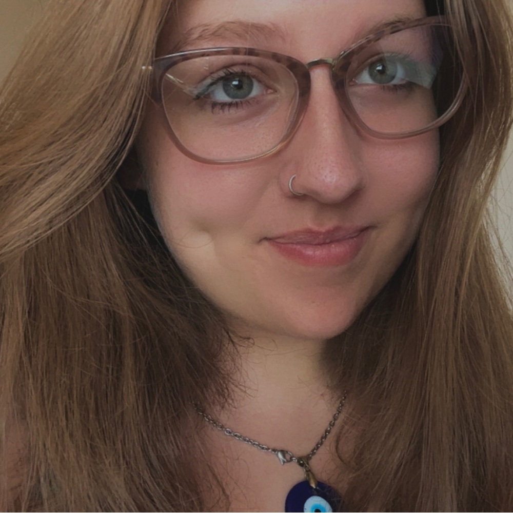 Meet your Posher, Liz